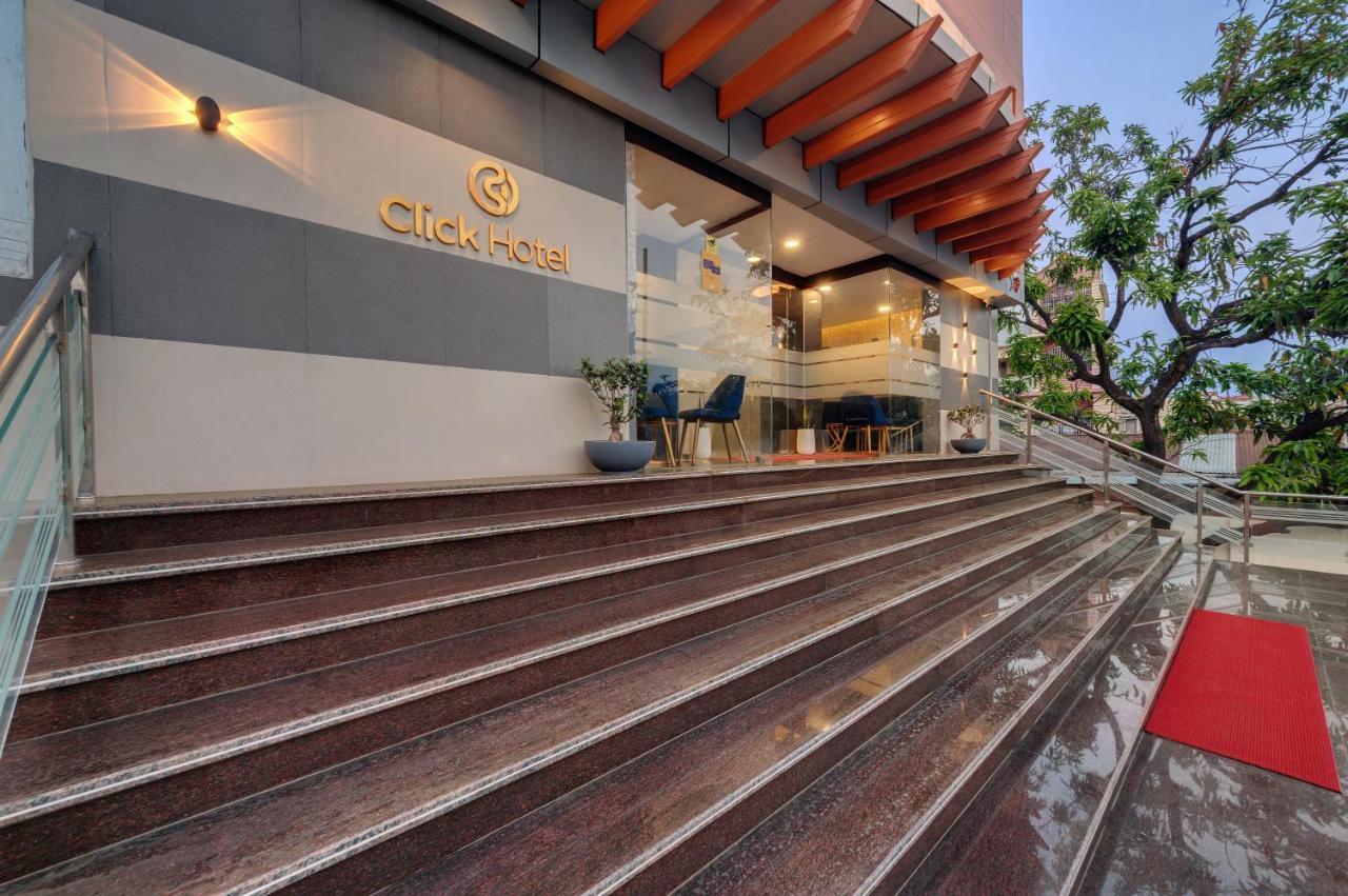 Click Hotel Guwahati Exterior foto